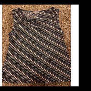 Sleeveless top, drape neckline